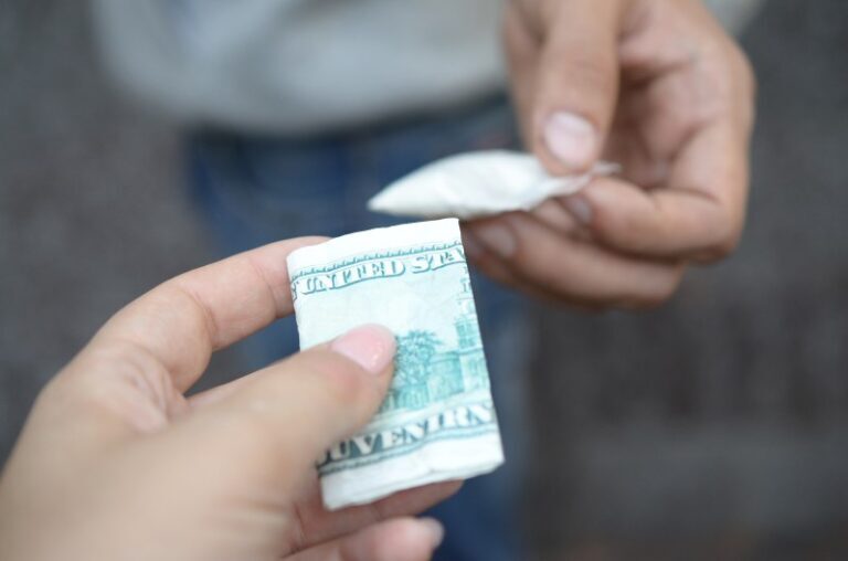 Inpatient or Outpatient Fentanyl Treatment: What Actually Works and Why